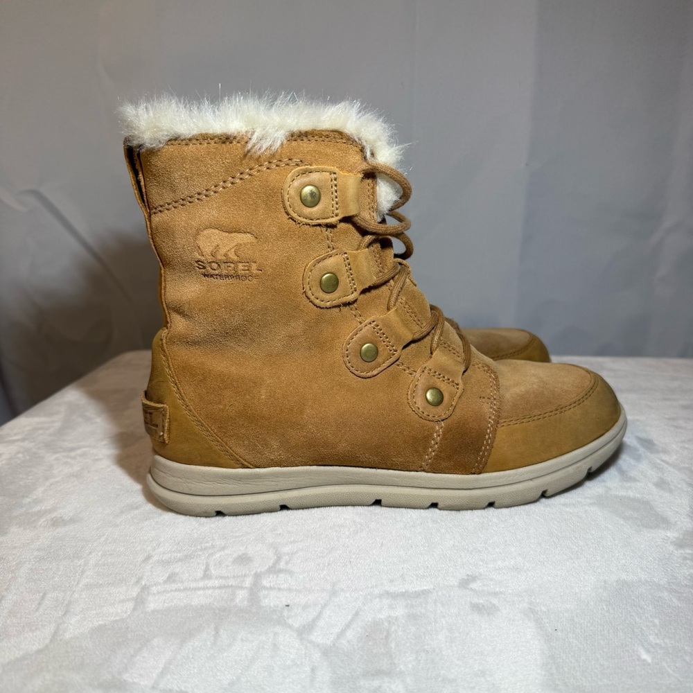 Sorel‎ Waterproof Tan Suede Faux Fur Winter Boots Size 9